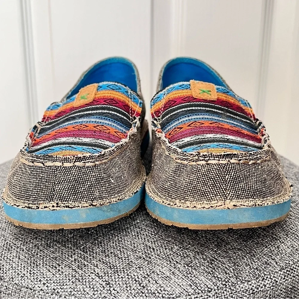 Twisted X eco Slip Ons Loafers Native Print Multi Color Tagged 6.5M *Fit like 7* - Picture 4 of 8